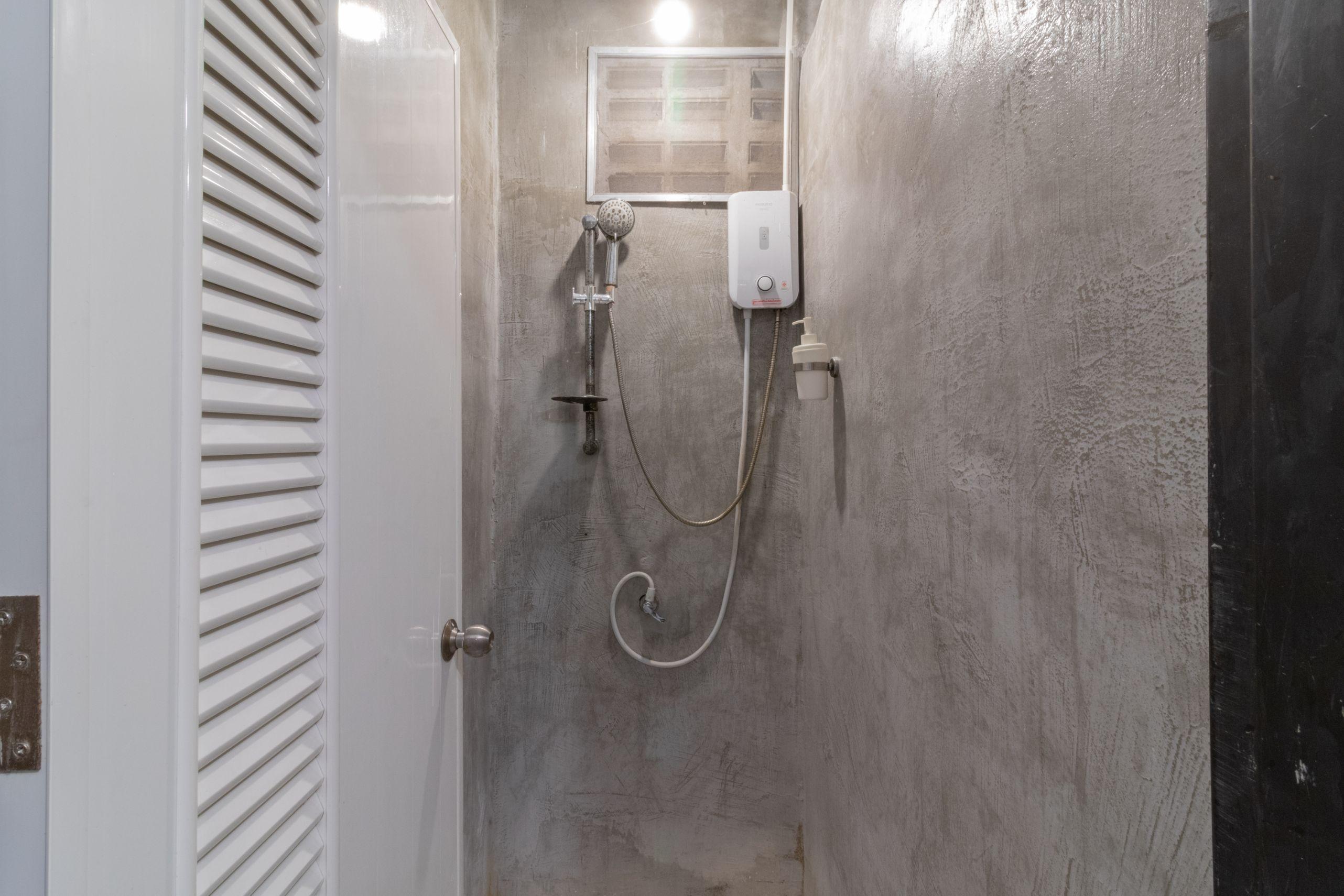 Beige Poshtels + Netflix Pansiyon Bangkok Dış mekan fotoğraf