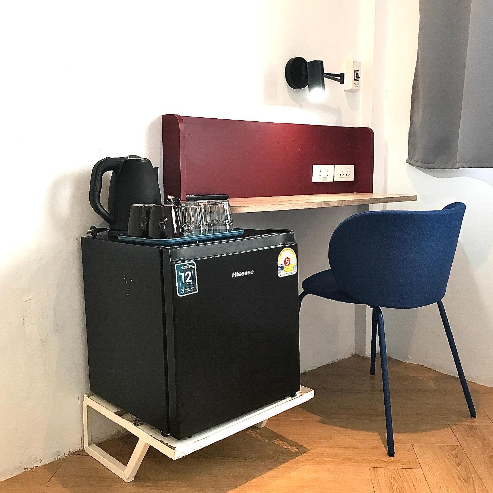 Beige Poshtels + Netflix Pansiyon Bangkok Dış mekan fotoğraf