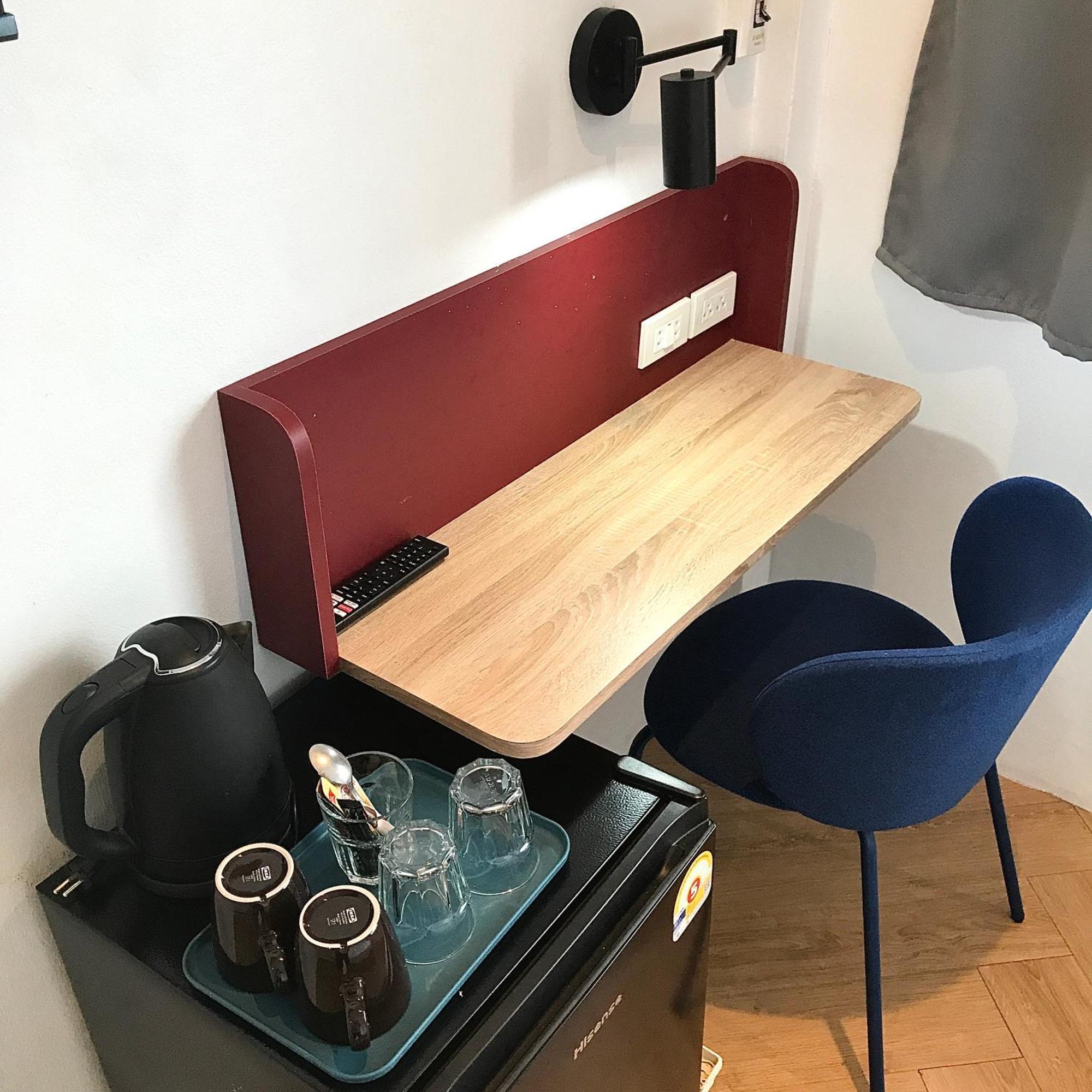 Beige Poshtels + Netflix Pansiyon Bangkok Dış mekan fotoğraf