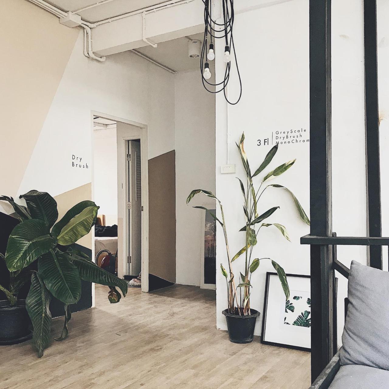 Beige Poshtels + Netflix Pansiyon Bangkok Dış mekan fotoğraf
